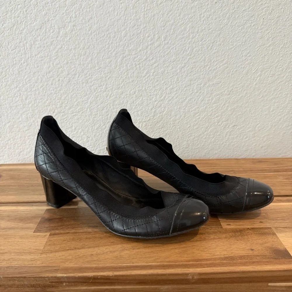 Tory Burch- Carrie Quilted Cap Toe Block Heels - Size 7.5